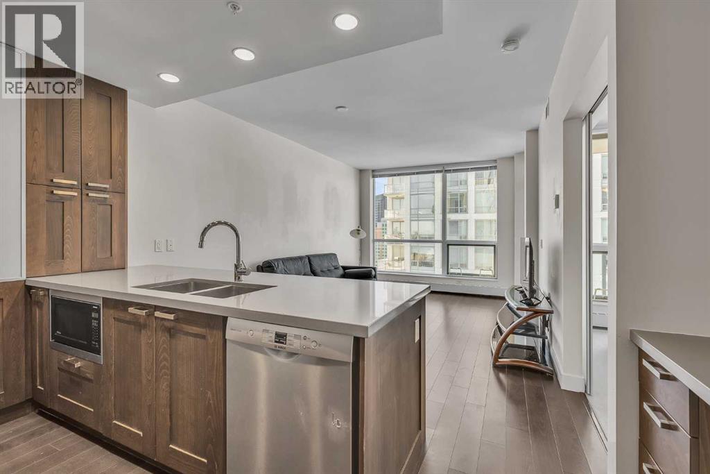 1418, 222 Riverfront Avenue SW, Calgary, Alberta  T2P 0W3 - Photo 5 - A2281780