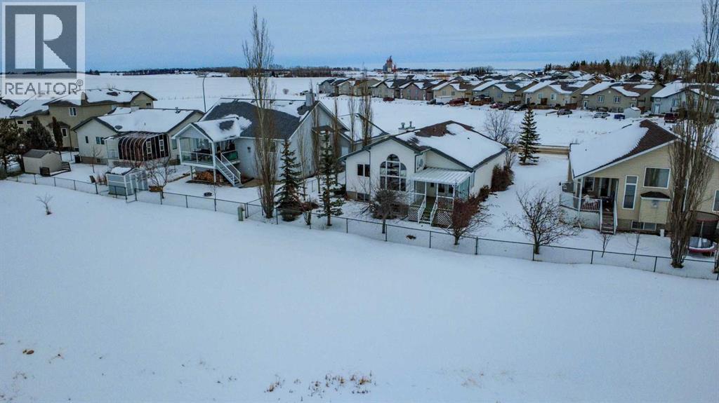 5111 Shannon Drive, Olds, Alberta  T4H 1X3 - Photo 4 - A2292047