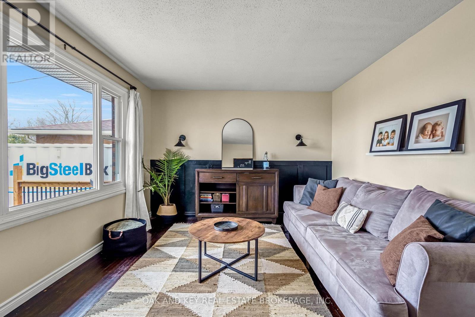 Photo 8 of 50 for 26 Sinclair Avenue