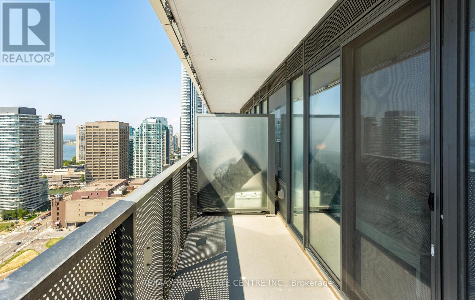 3110 - 138 Downes Street, Toronto, Ontario  M5E 0E4 - Photo 20 - C12955534