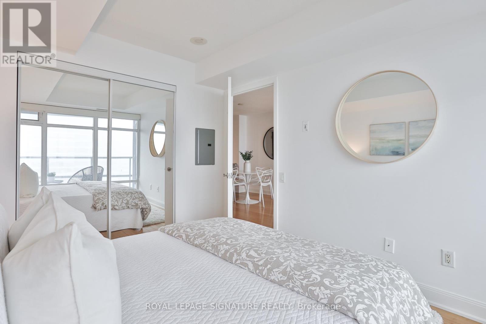 2701 - 2181 Yonge Street, Toronto, Ontario  M4S 3H7 - Photo 17 - C12955570