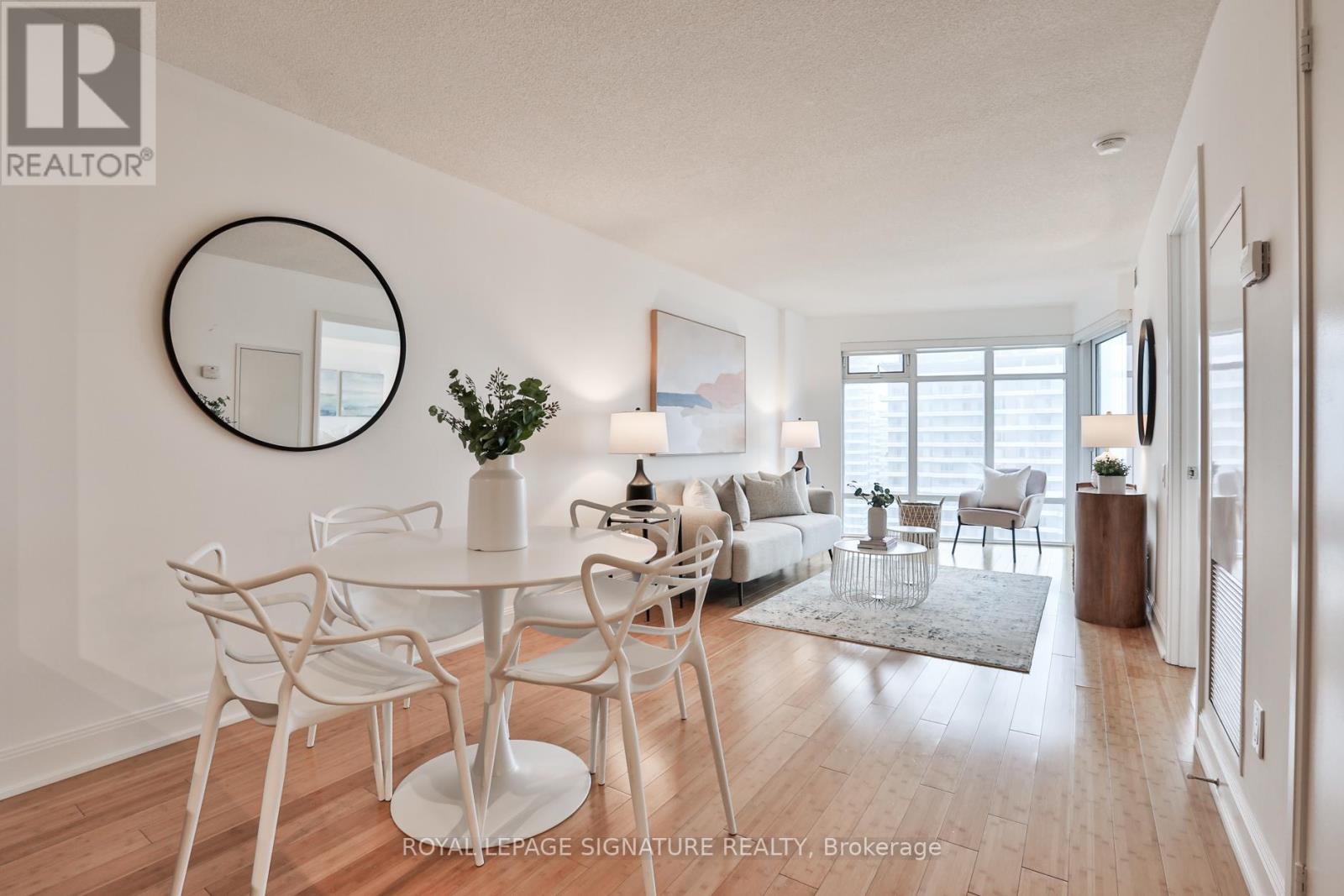 2701 - 2181 Yonge Street, Toronto, Ontario  M4S 3H7 - Photo 7 - C12955570