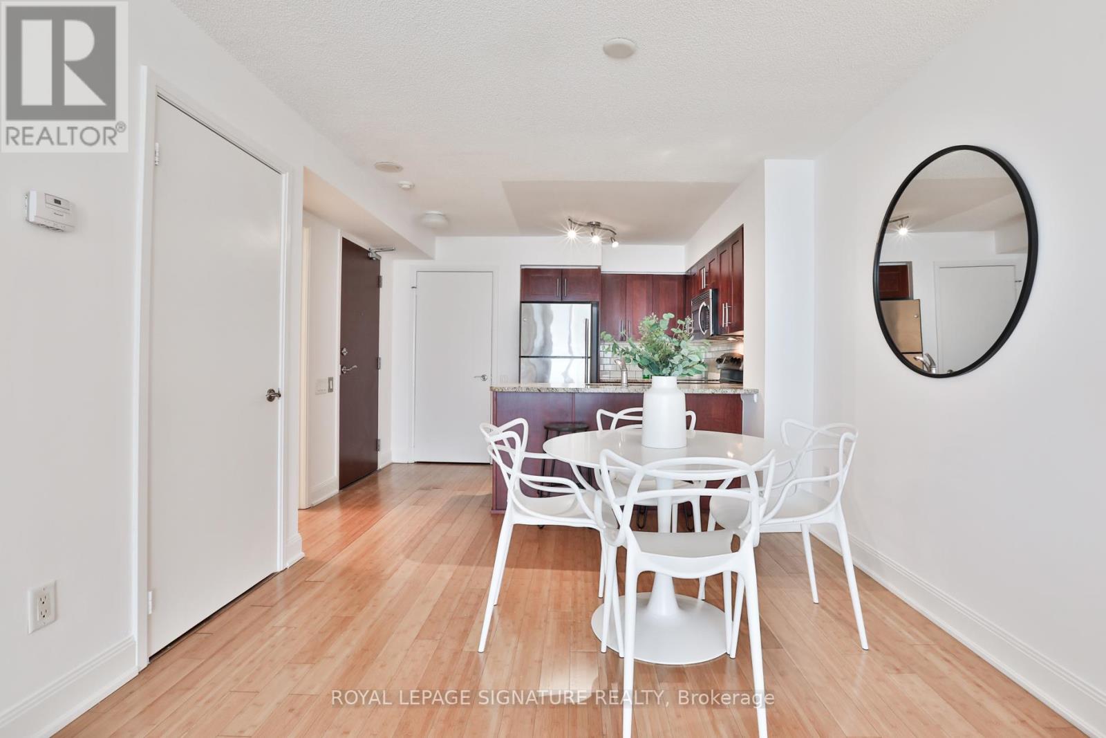 2701 - 2181 Yonge Street, Toronto, Ontario  M4S 3H7 - Photo 9 - C12955570