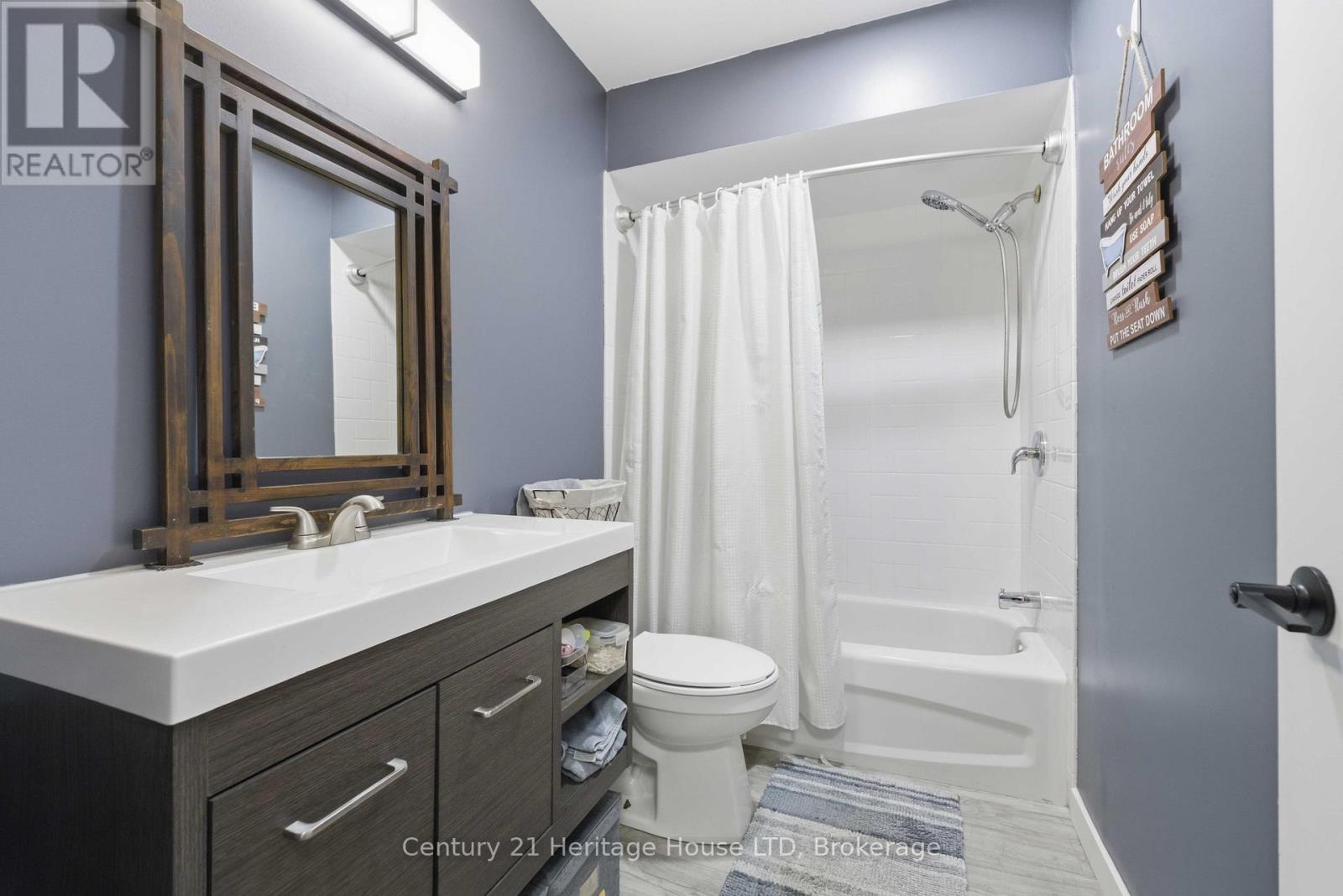 21 Justina Court, Welland, Ontario  L3C 7E4 - Photo 17 - X12955560