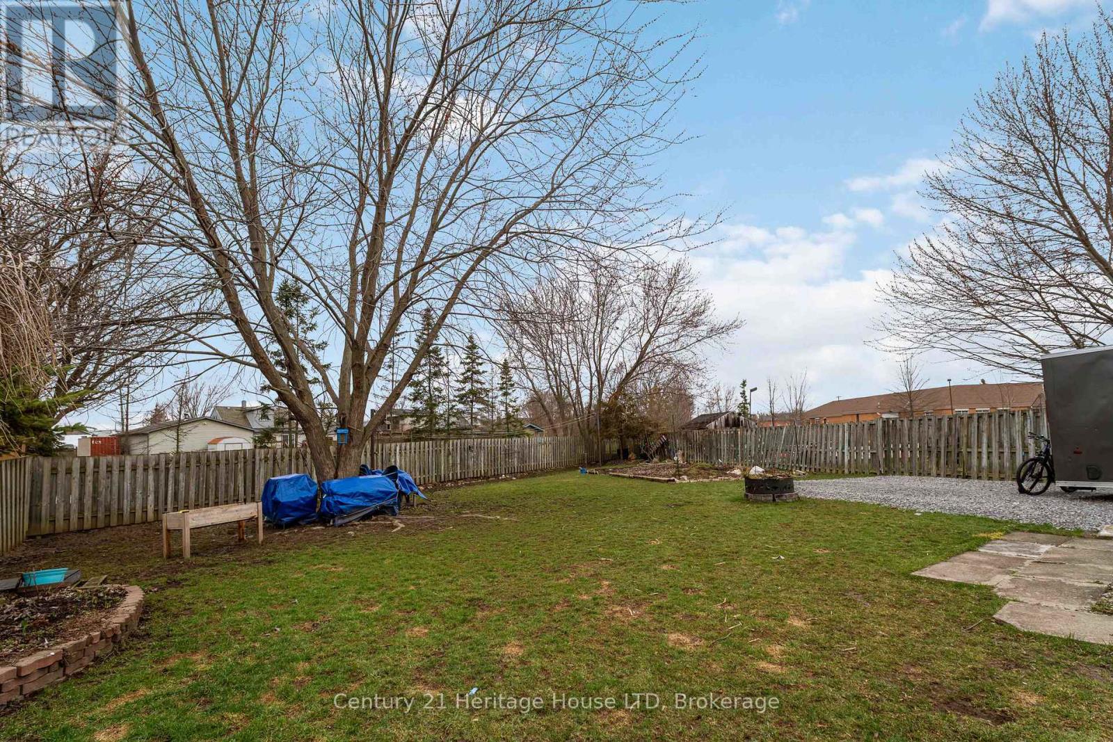 21 Justina Court, Welland, Ontario  L3C 7E4 - Photo 34 - X12955560