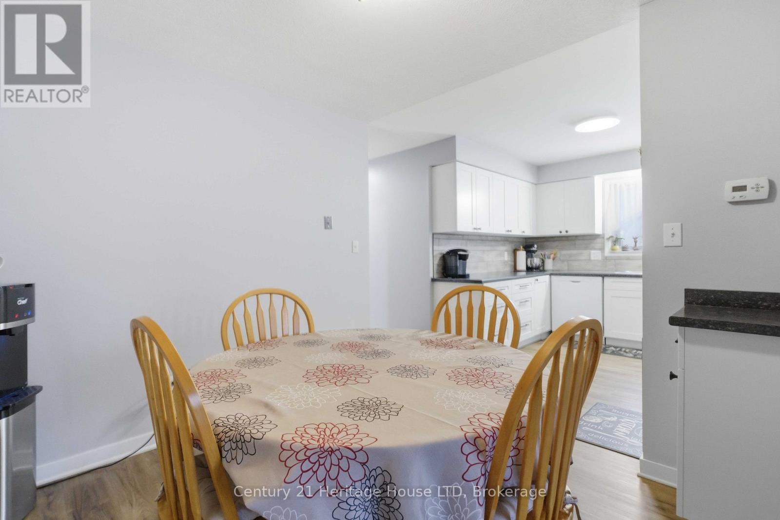 21 Justina Court, Welland, Ontario  L3C 7E4 - Photo 7 - X12955560