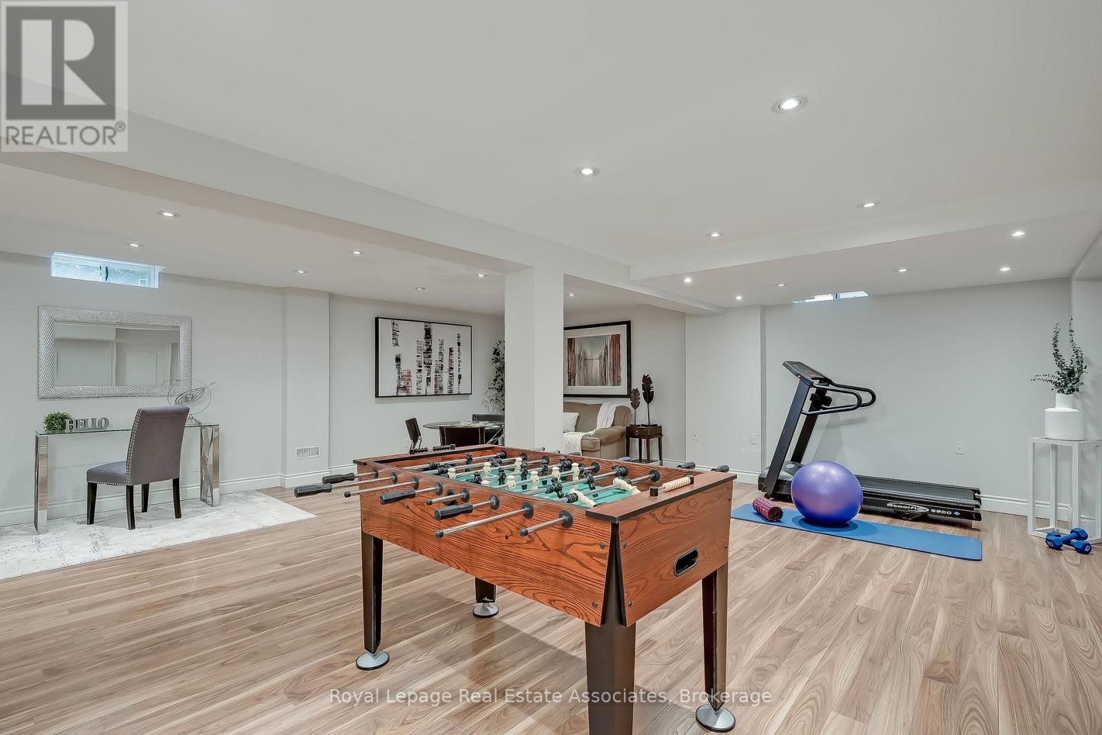 2263 Wuthering Heights Way, Oakville, Ontario  L6M 0A6 - Photo 34 - W12955566