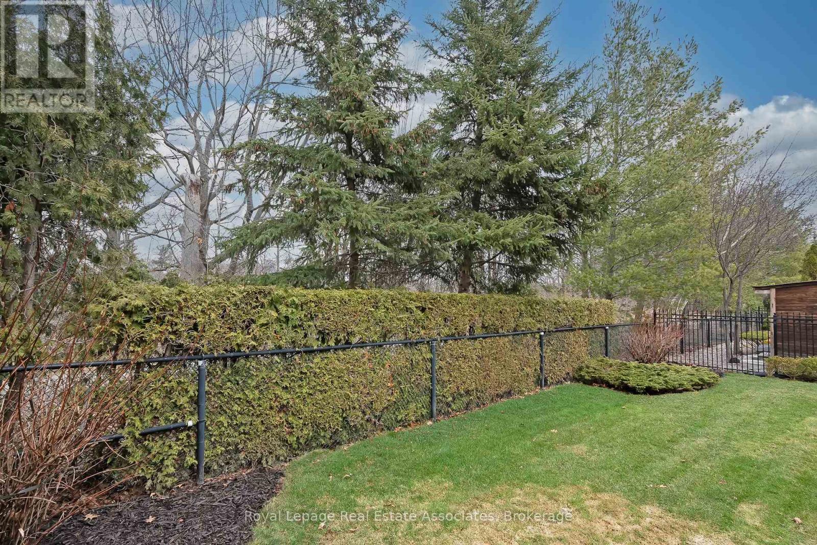 2263 Wuthering Heights Way, Oakville, Ontario  L6M 0A6 - Photo 41 - W12955566