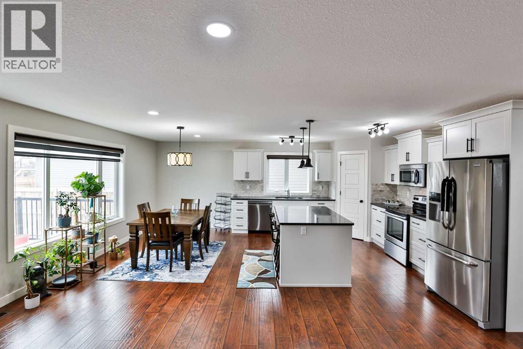 636 Aquitania Boulevard W, Lethbridge, Alberta  T1J 5G5 - Photo 11 - A2295999