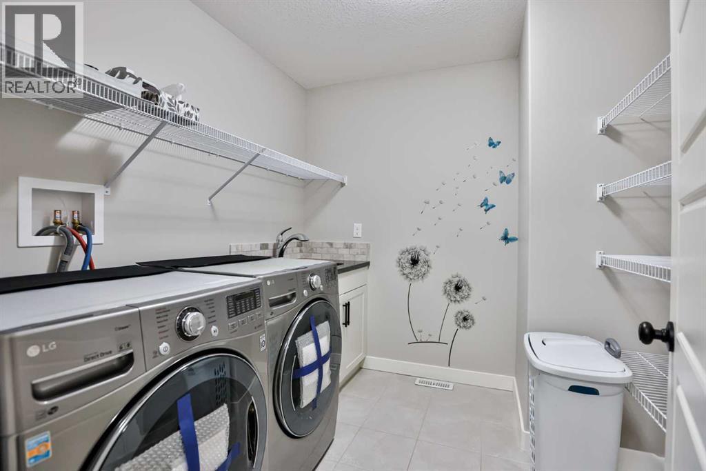 636 Aquitania Boulevard W, Lethbridge, Alberta  T1J 5G5 - Photo 21 - A2295999