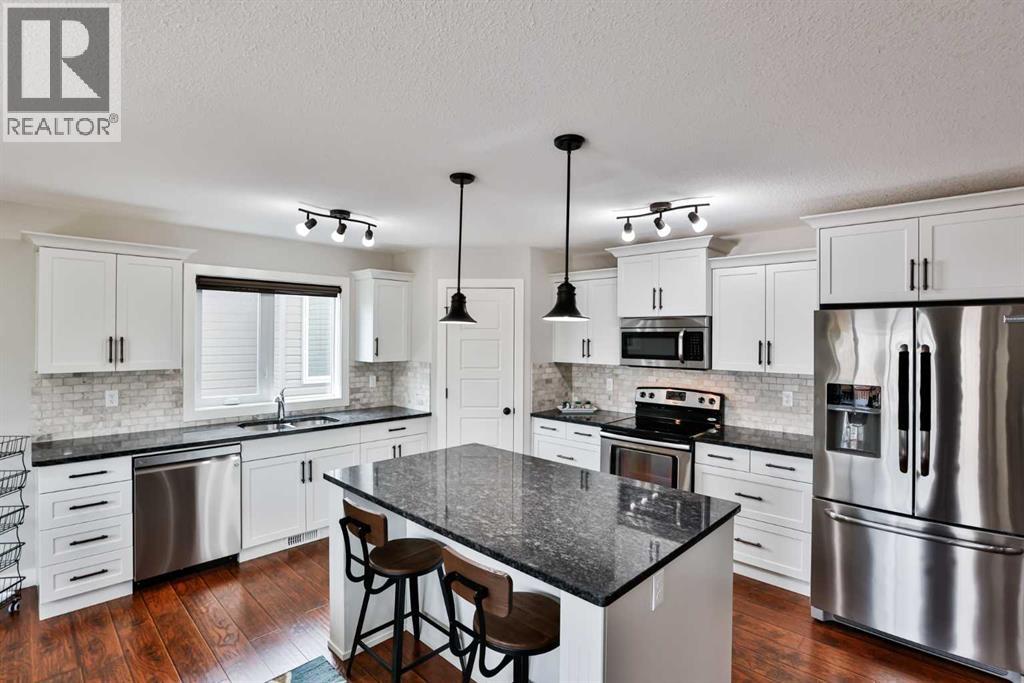 636 Aquitania Boulevard W, Lethbridge, Alberta  T1J 5G5 - Photo 12 - A2295999