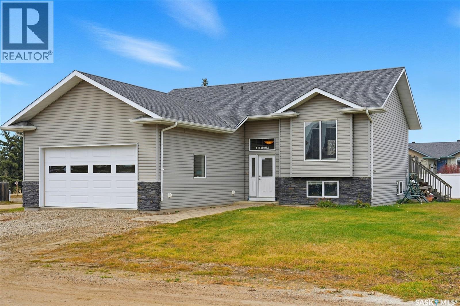 1 Derbowka Drive, Borden, Saskatchewan  S0K 0N0 - Photo 3 - SK032039