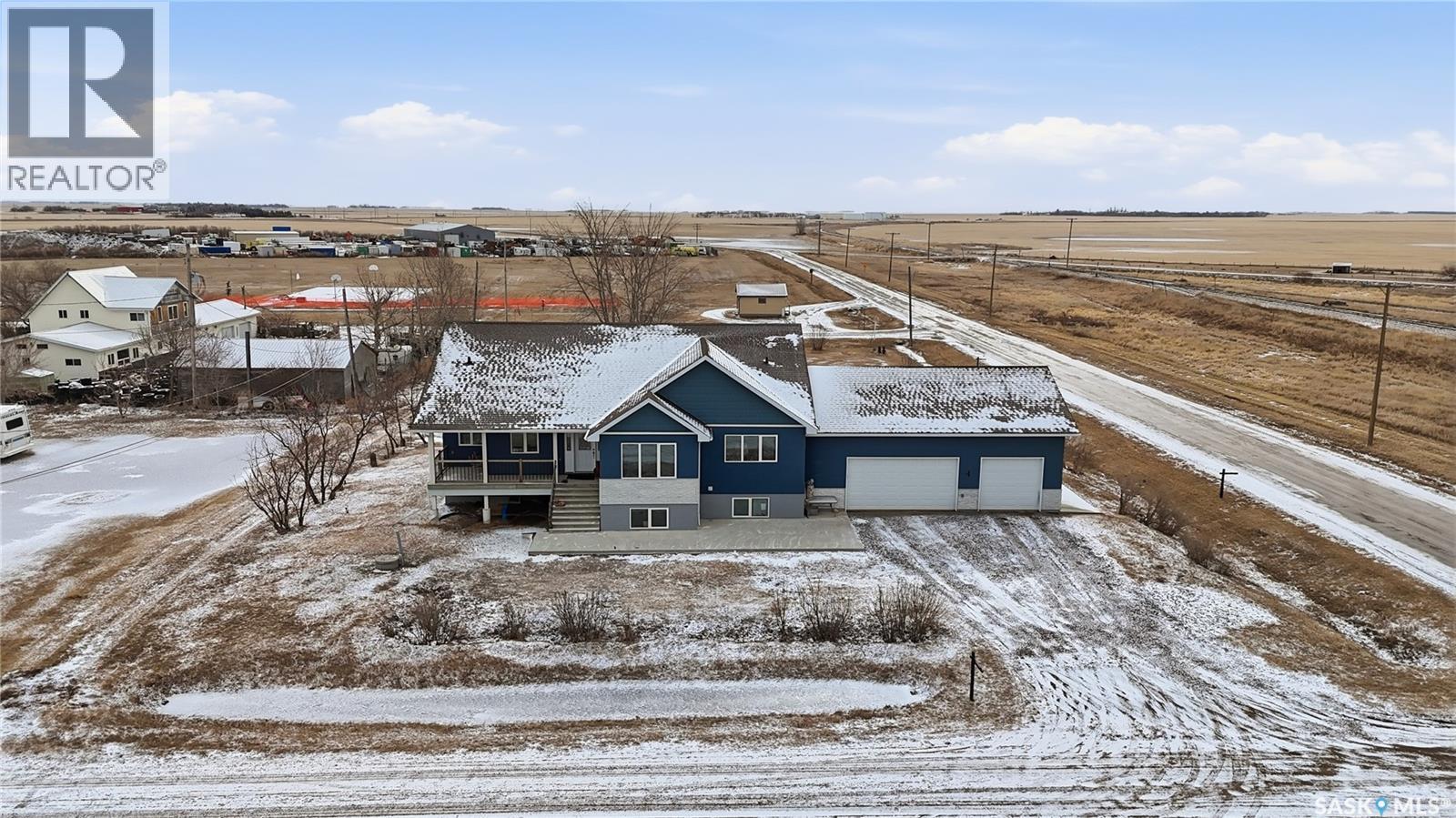 1 Brownlee Street, Tuxford, Saskatchewan  S0H 4C0 - Photo 2 - SK032018