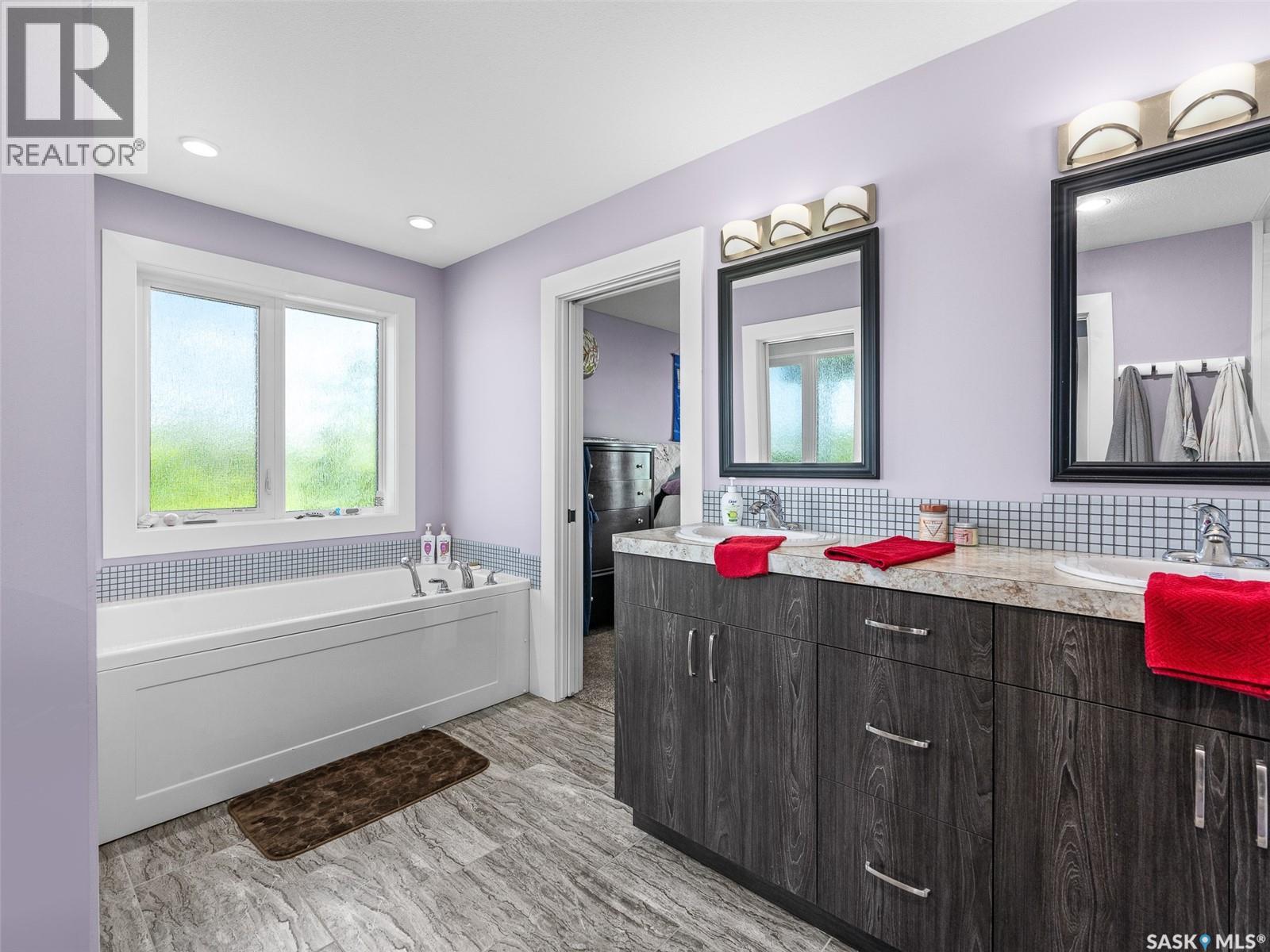 1 Brownlee Street, Tuxford, Saskatchewan  S0H 4C0 - Photo 24 - SK032018