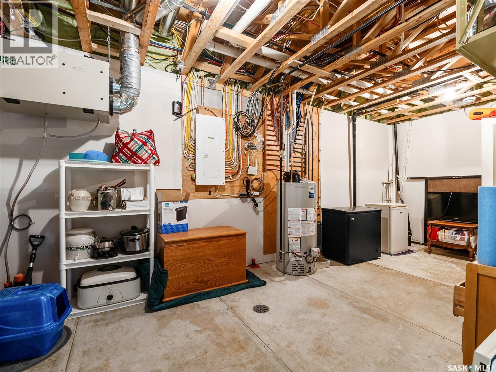 1 Brownlee Street, Tuxford, Saskatchewan  S0H 4C0 - Photo 43 - SK032018