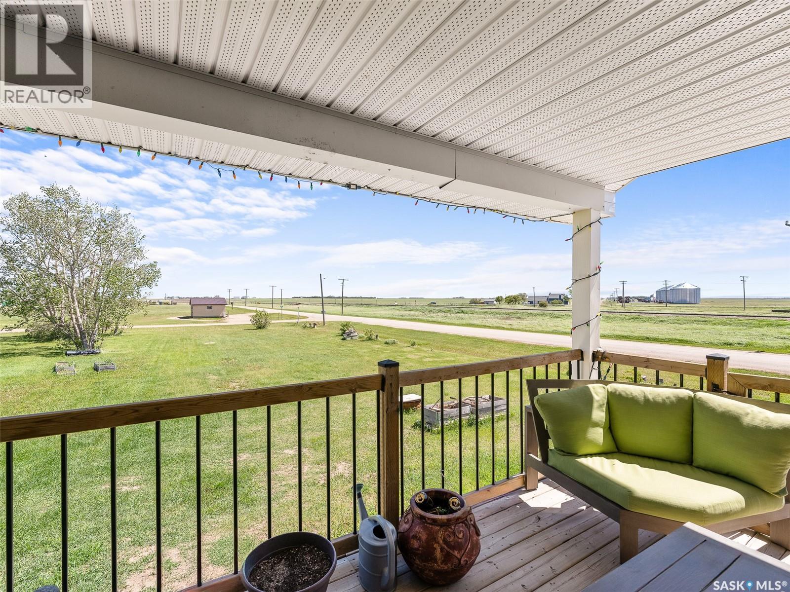 1 Brownlee Street, Tuxford, Saskatchewan  S0H 4C0 - Photo 59 - SK032018