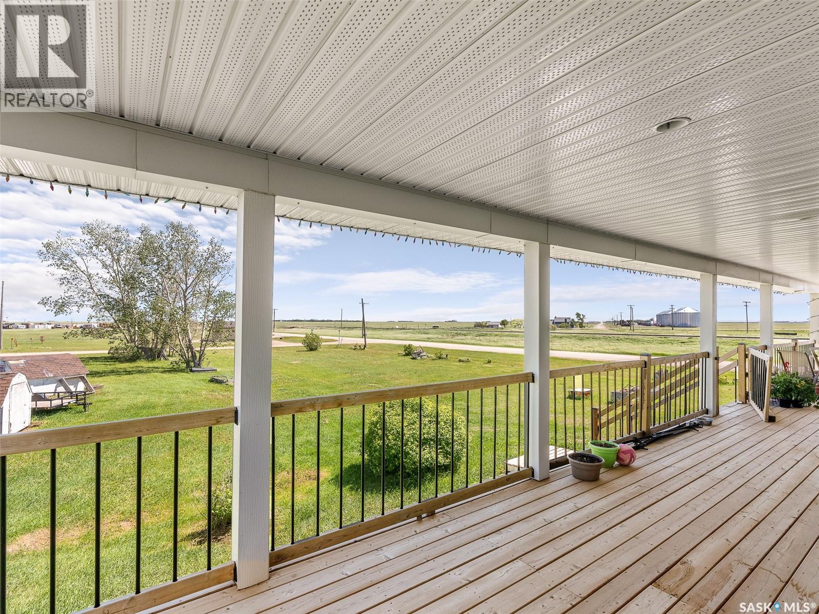 1 Brownlee Street, Tuxford, Saskatchewan  S0H 4C0 - Photo 61 - SK032018