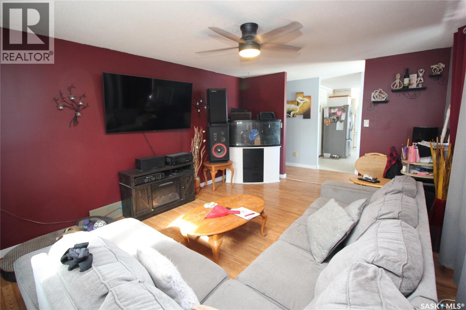 800 Robison Street, Indian Head, Saskatchewan  S0G 2K0 - Photo 10 - SK031877