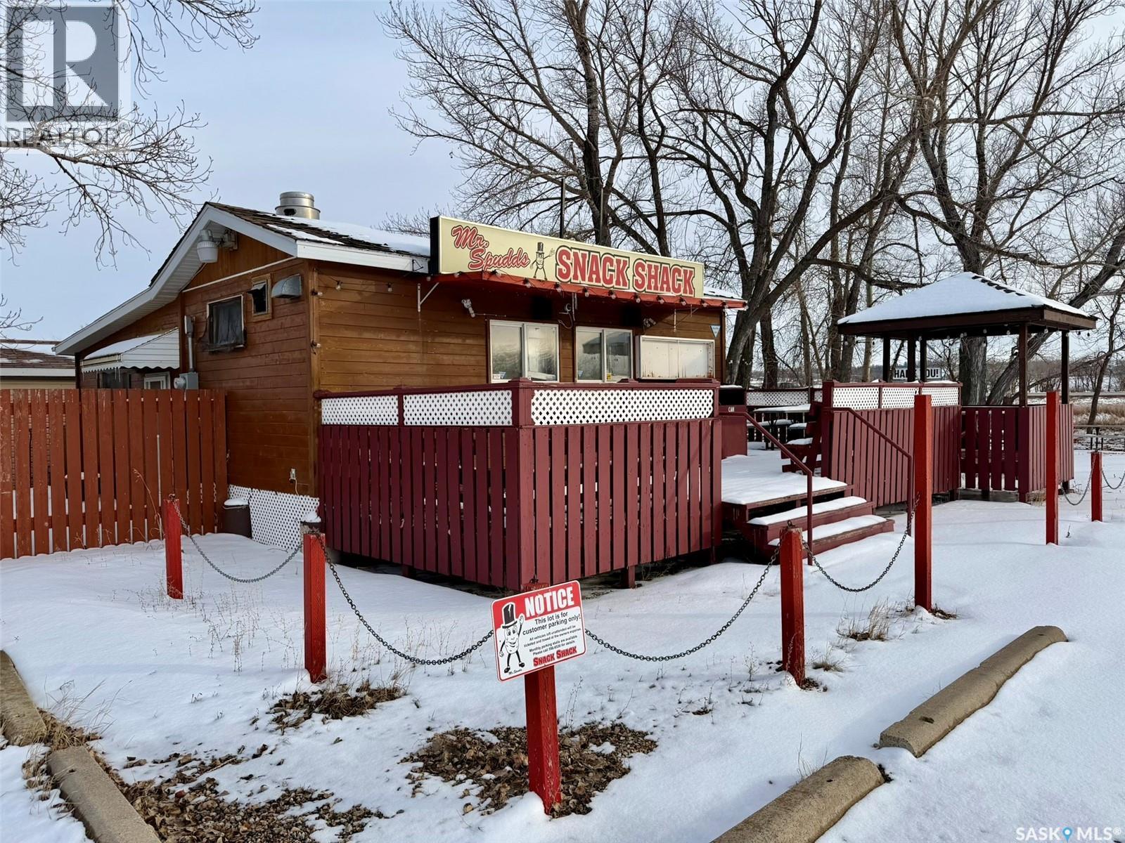 10627 20 Highway, Lumsden Rm No. 189, Saskatchewan  S0G 3C0 - Photo 2 - SK031679