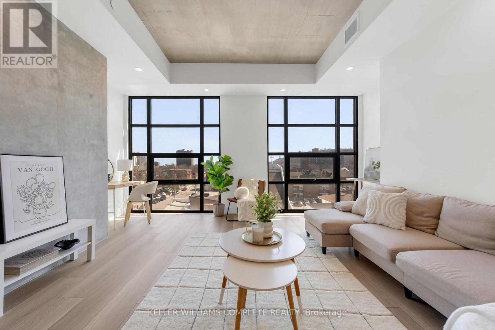 406 - 24 AUGUSTA STREET, Hamilton, Ontario