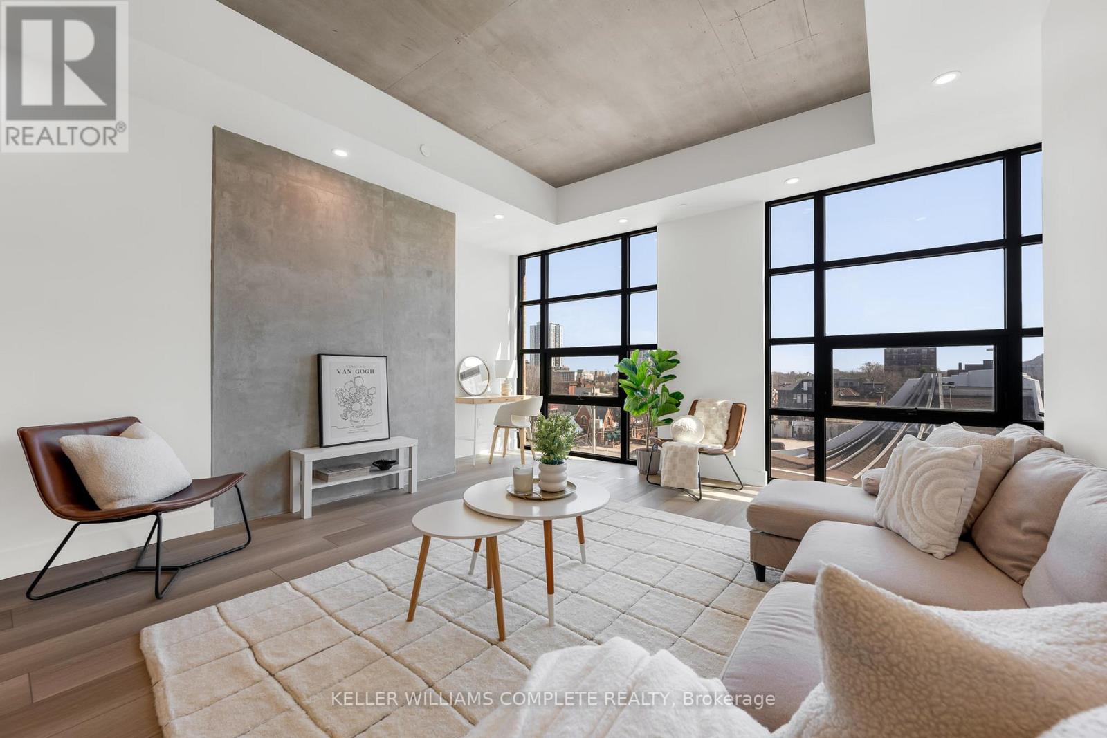 406 - 24 Augusta Street, Hamilton, Ontario  L8N 1P7 - Photo 5 - X12955568