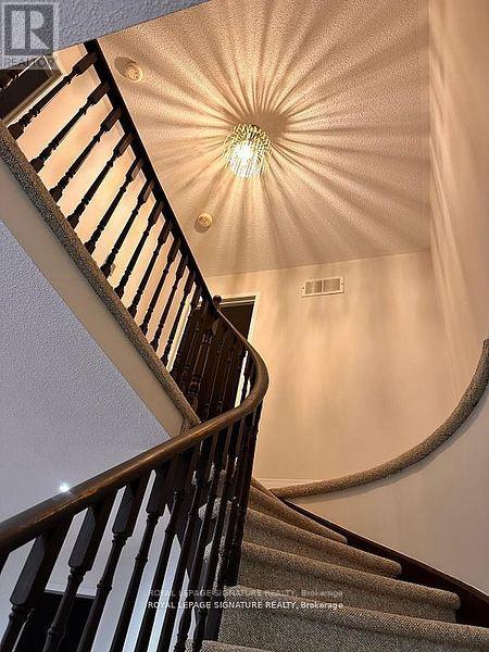 3819 Allcroft Road, Mississauga, Ontario  L5N 7E1 - Photo 19 - W12918288