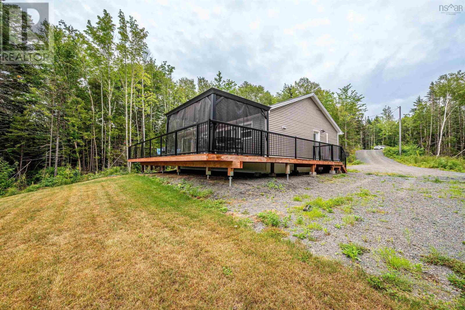 195 Middle Lake South Road, Vaughan, Nova Scotia  B0N 2T0 - Photo 13 - 202604398
