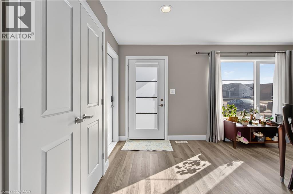 110 Moonstone Crescent, Chatham, Ontario  N7M 0S2 - Photo 2 - 40817542