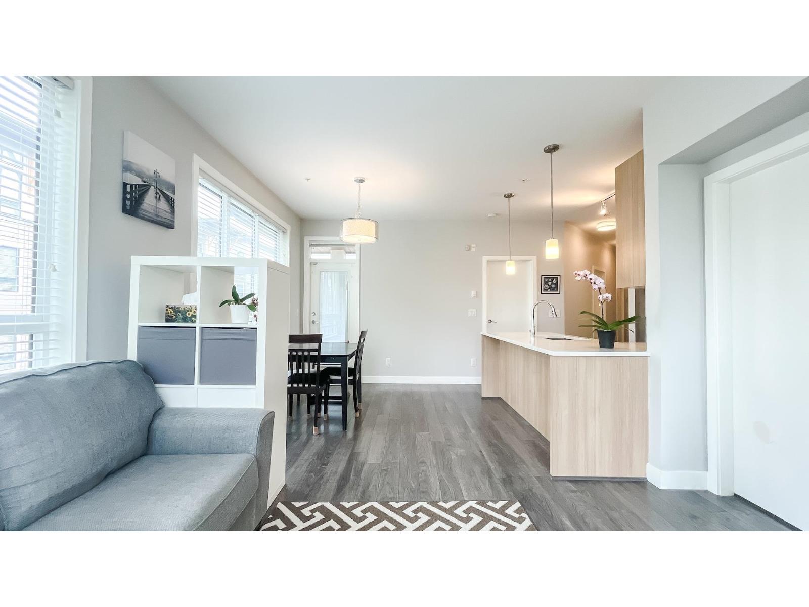 207 10455 154 Street, Surrey, British Columbia  V3R 0C5 - Photo 7 - R3105178