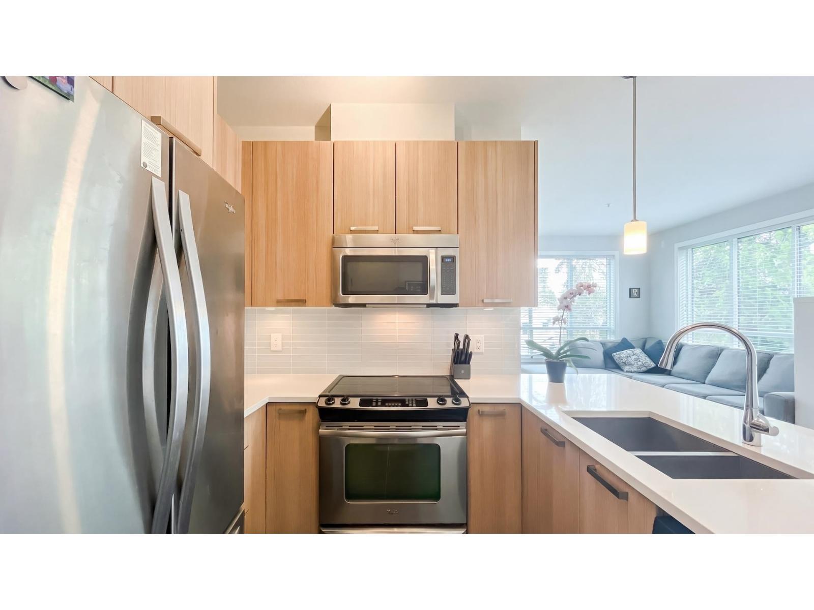 207 10455 154 Street, Surrey, British Columbia  V3R 0C5 - Photo 13 - R3105178