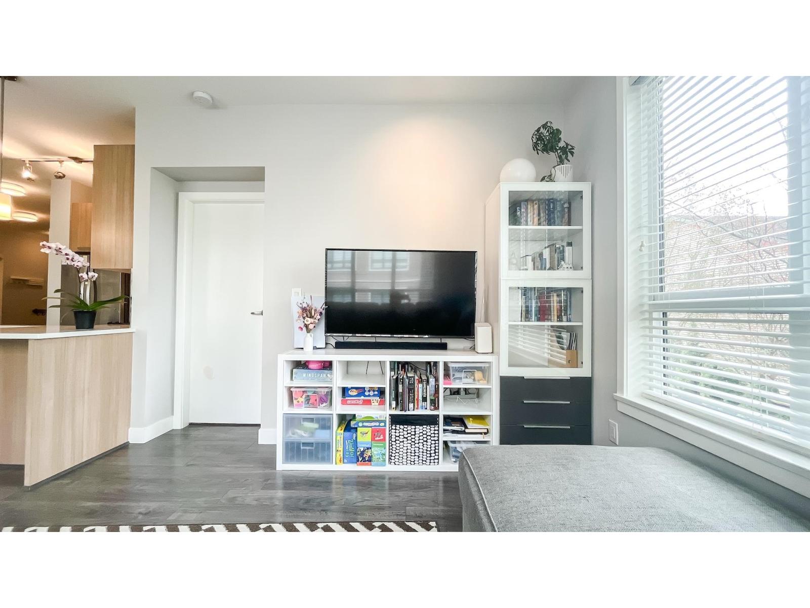 207 10455 154 Street, Surrey, British Columbia  V3R 0C5 - Photo 8 - R3105178