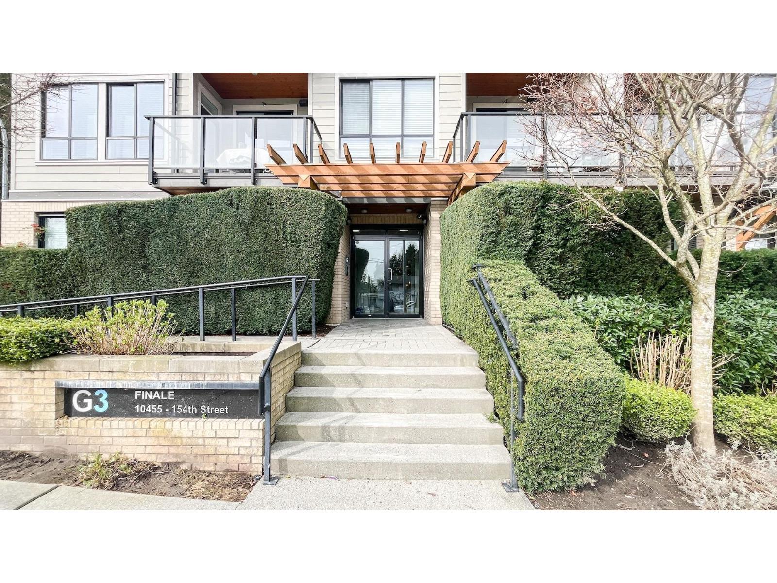 207 10455 154 Street, Surrey, British Columbia  V3R 0C5 - Photo 1 - R3105178