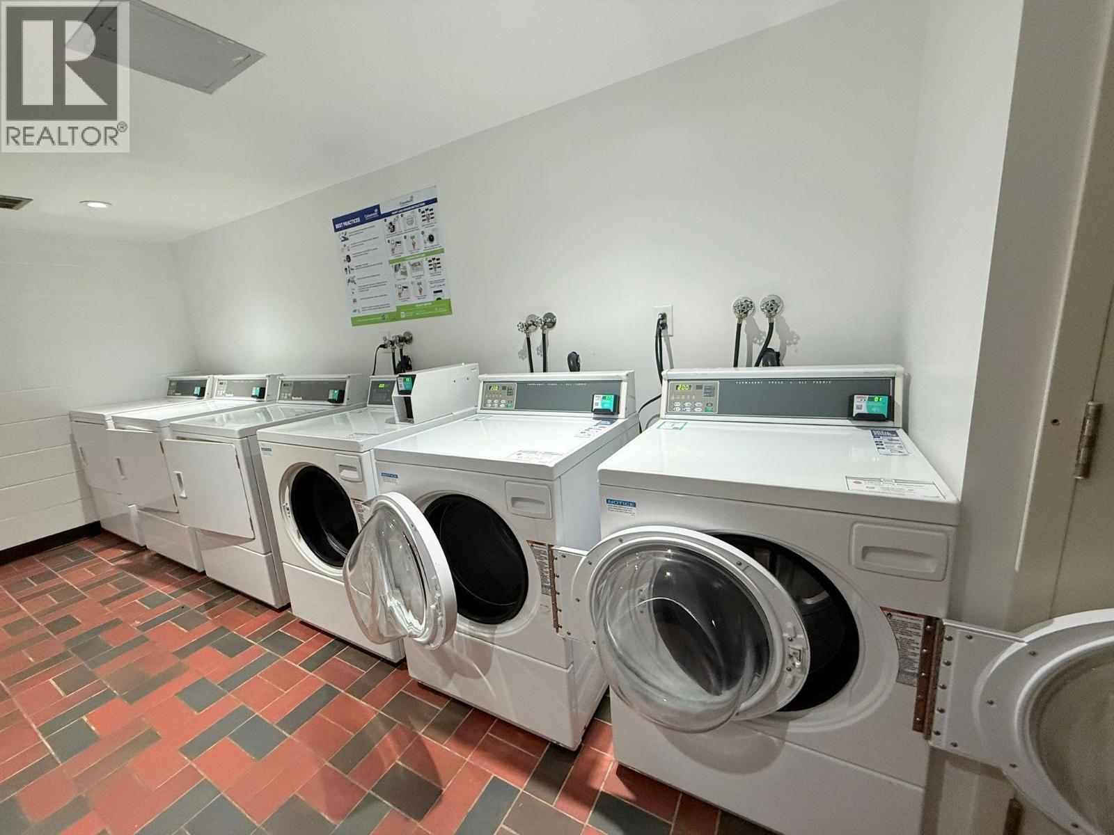 206 1340 Duchess Avenue, West Vancouver, British Columbia  V7T 1H6 - Photo 32 - R3083990