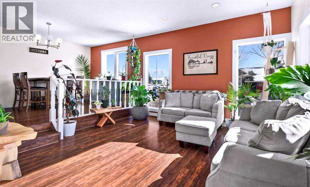 66 Elston Place SE, Airdrie, Alberta  T4B 1B3 - Photo 5 - A2296443