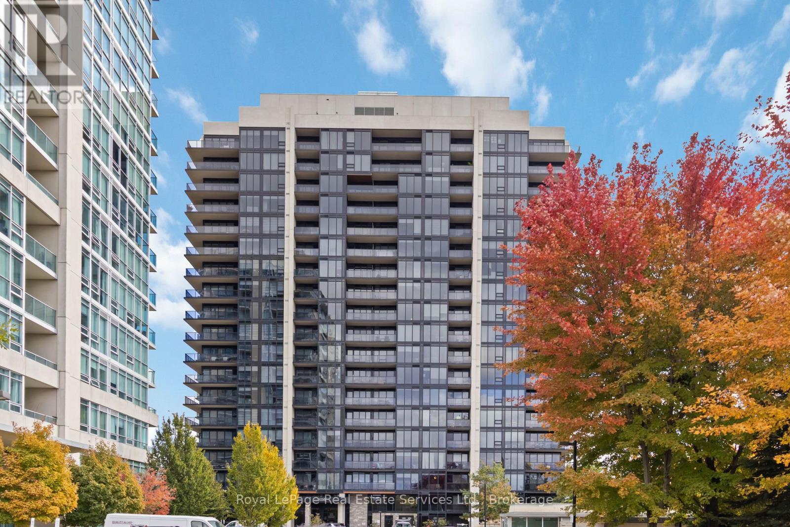 601 - 1035 Southdown Road, Mississauga, Ontario  L5J 0A2 - Photo 2 - W12955614