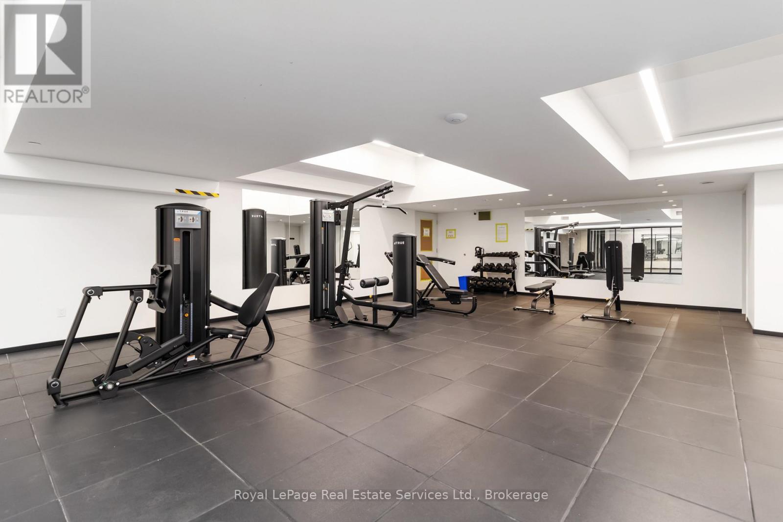 601 - 1035 Southdown Road, Mississauga, Ontario  L5J 0A2 - Photo 24 - W12955614