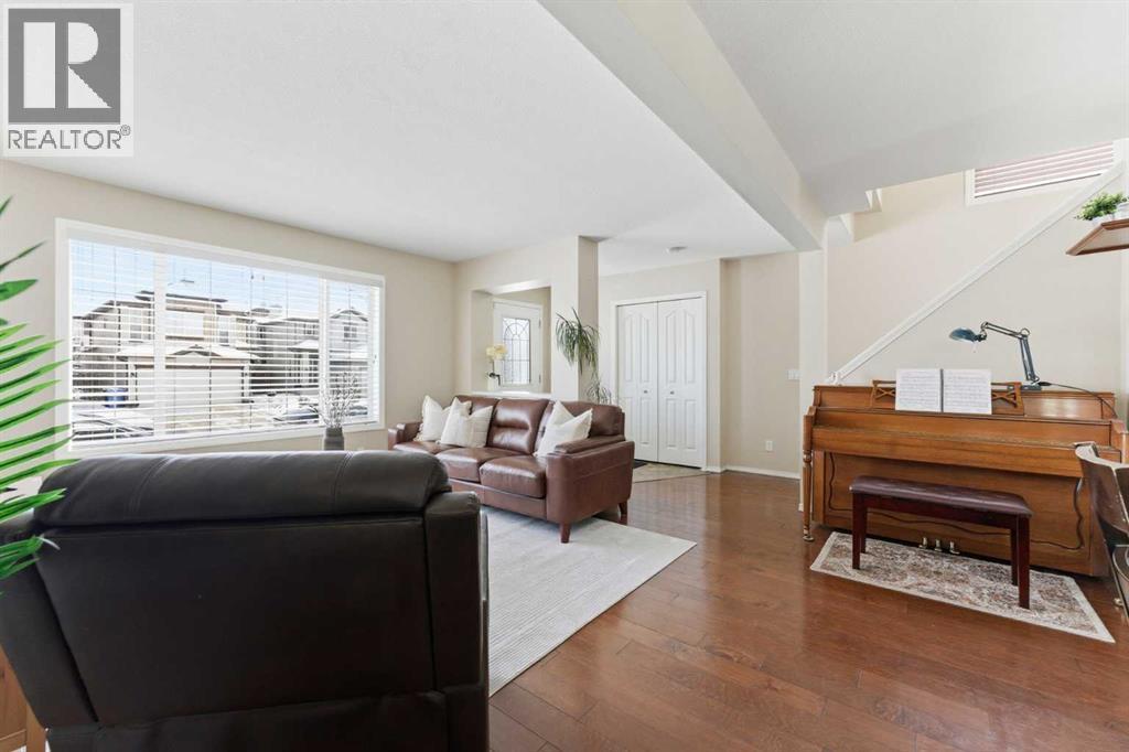 67 Bridlecrest Road SW, Calgary, Alberta  T2Y 5J2 - Photo 4 - A2296456