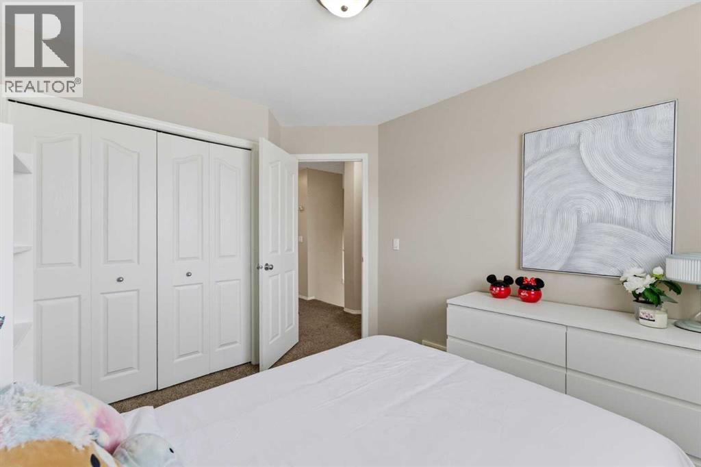 67 Bridlecrest Road SW, Calgary, Alberta  T2Y 5J2 - Photo 27 - A2296456