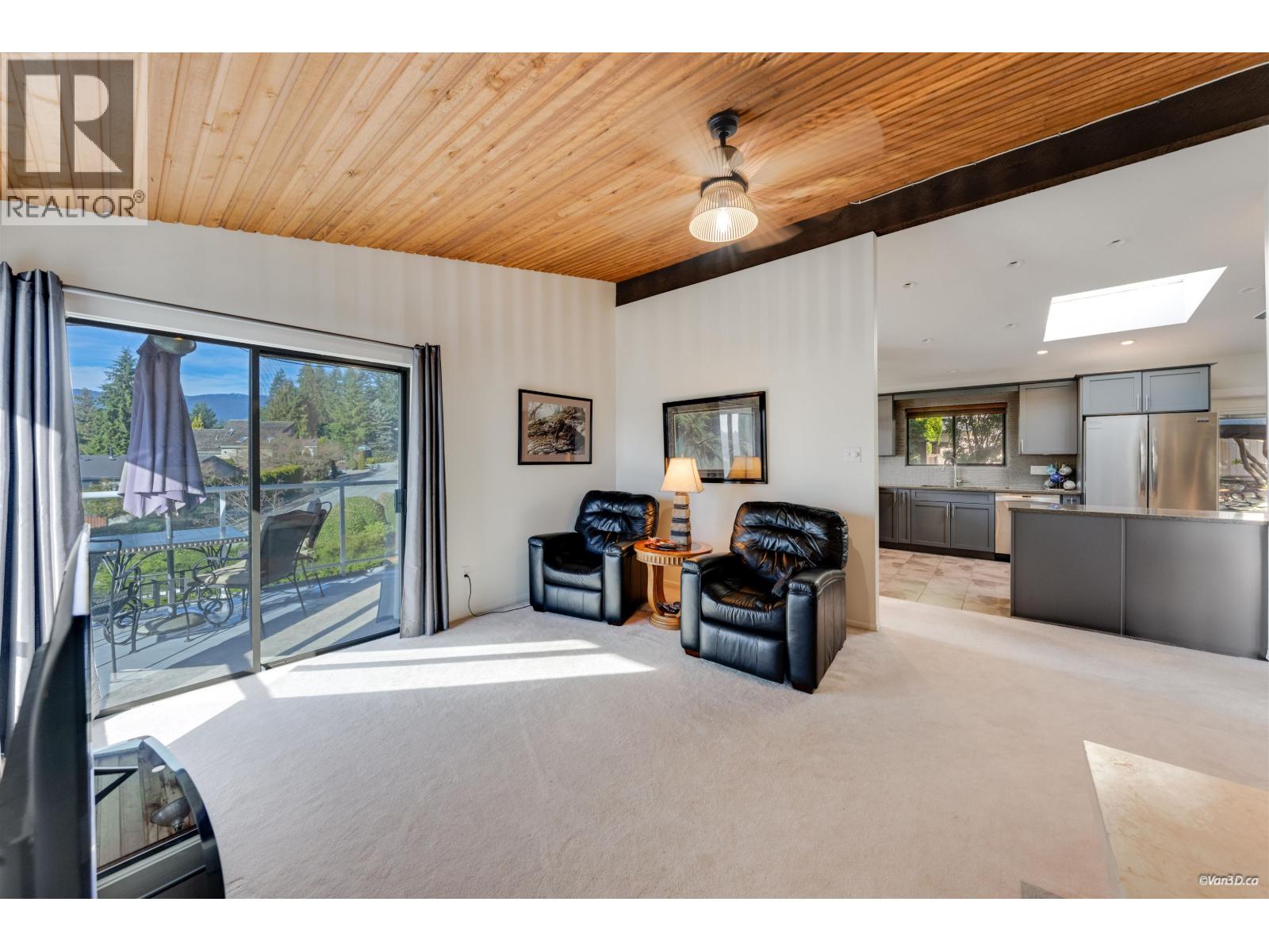 3 Crawford Bay, Port Moody, British Columbia  V3H 3N3 - Photo 10 - R3093703