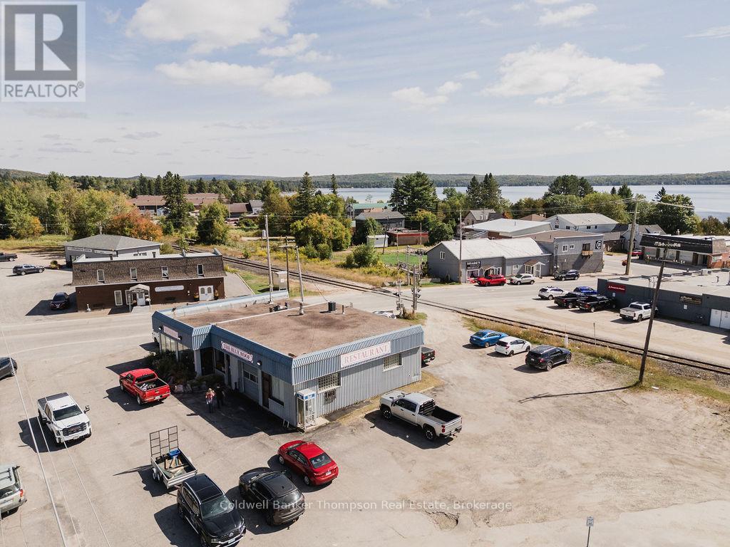 10419 Hwy 124 Highway, Sundridge, Ontario  P0A 1Z0 - Photo 10 - X12955634