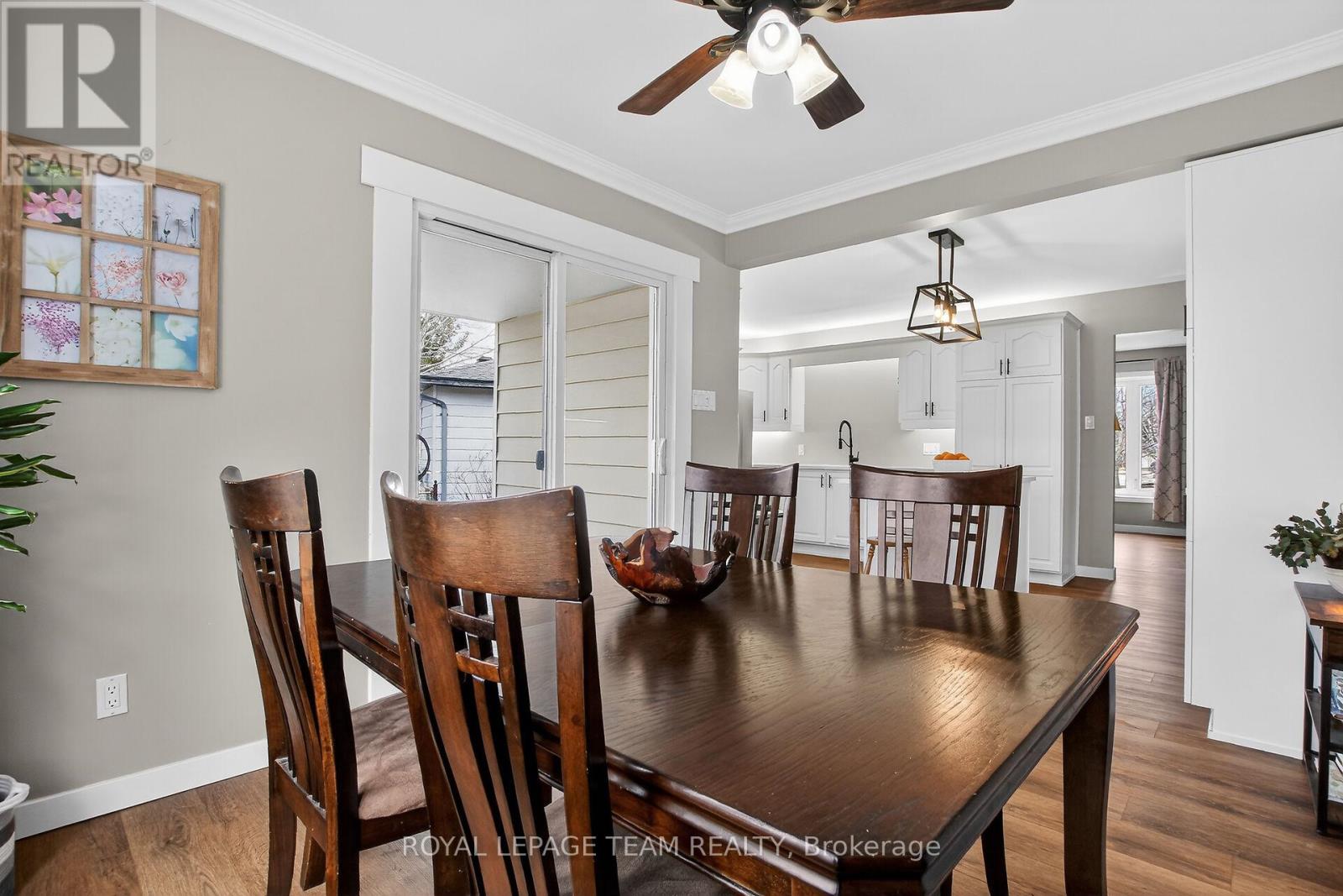 44 Ballantrae Way, Ottawa, Ontario  K2L 1N5 - Photo 12 - X12955646