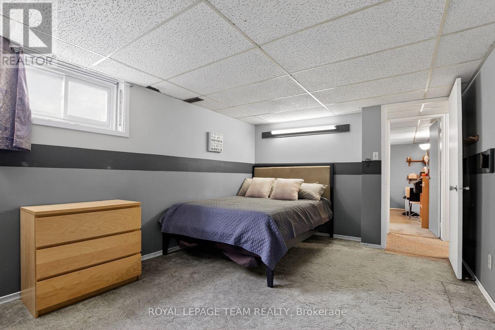 44 Ballantrae Way, Ottawa, Ontario  K2L 1N5 - Photo 23 - X12955646