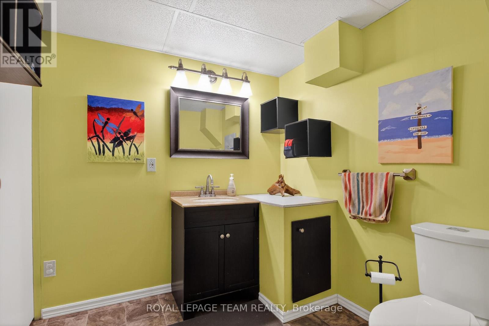 44 Ballantrae Way, Ottawa, Ontario  K2L 1N5 - Photo 25 - X12955646