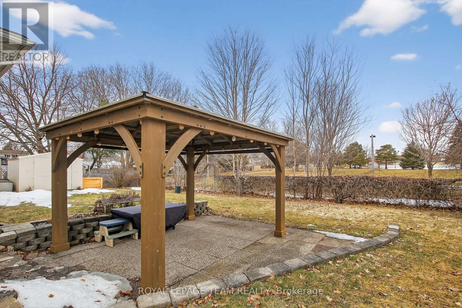 44 Ballantrae Way, Ottawa, Ontario  K2L 1N5 - Photo 30 - X12955646