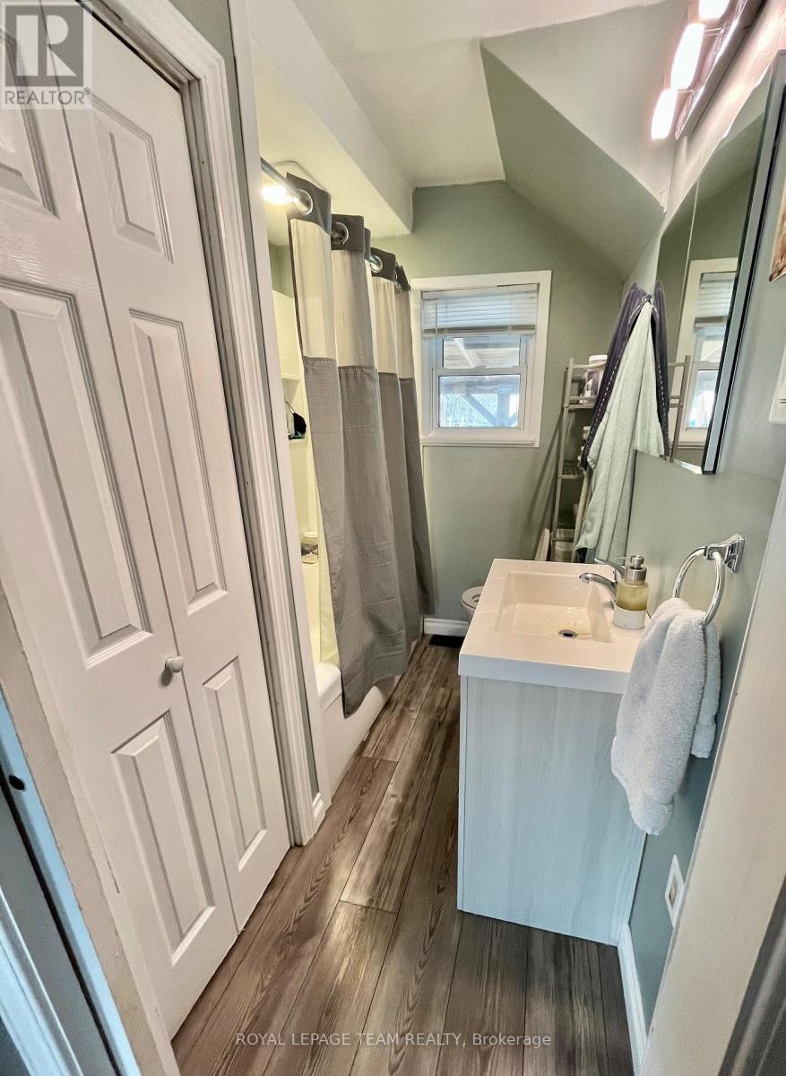 260 Jordan Avenue, Renfrew, Ontario  K7V 2R2 - Photo 15 - X12955642