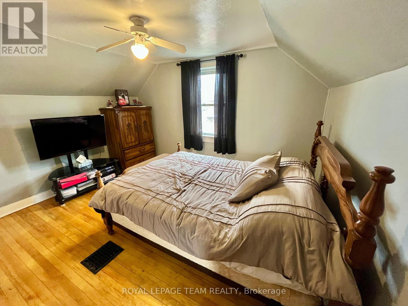 260 Jordan Avenue, Renfrew, Ontario  K7V 2R2 - Photo 26 - X12955642