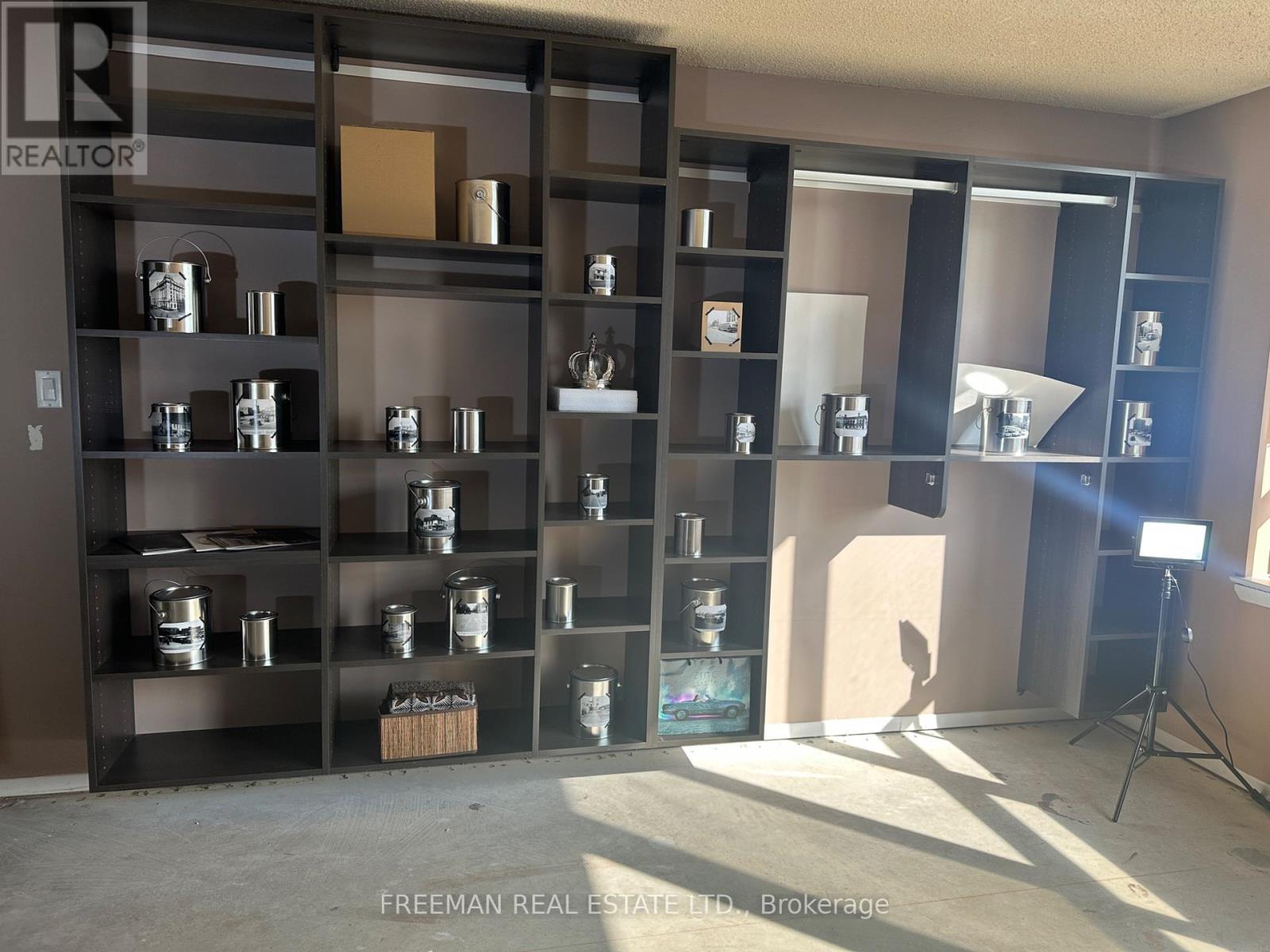 2405 - 633 Bay Street, Toronto, Ontario  M5G 2G4 - Photo 41 - C12953544