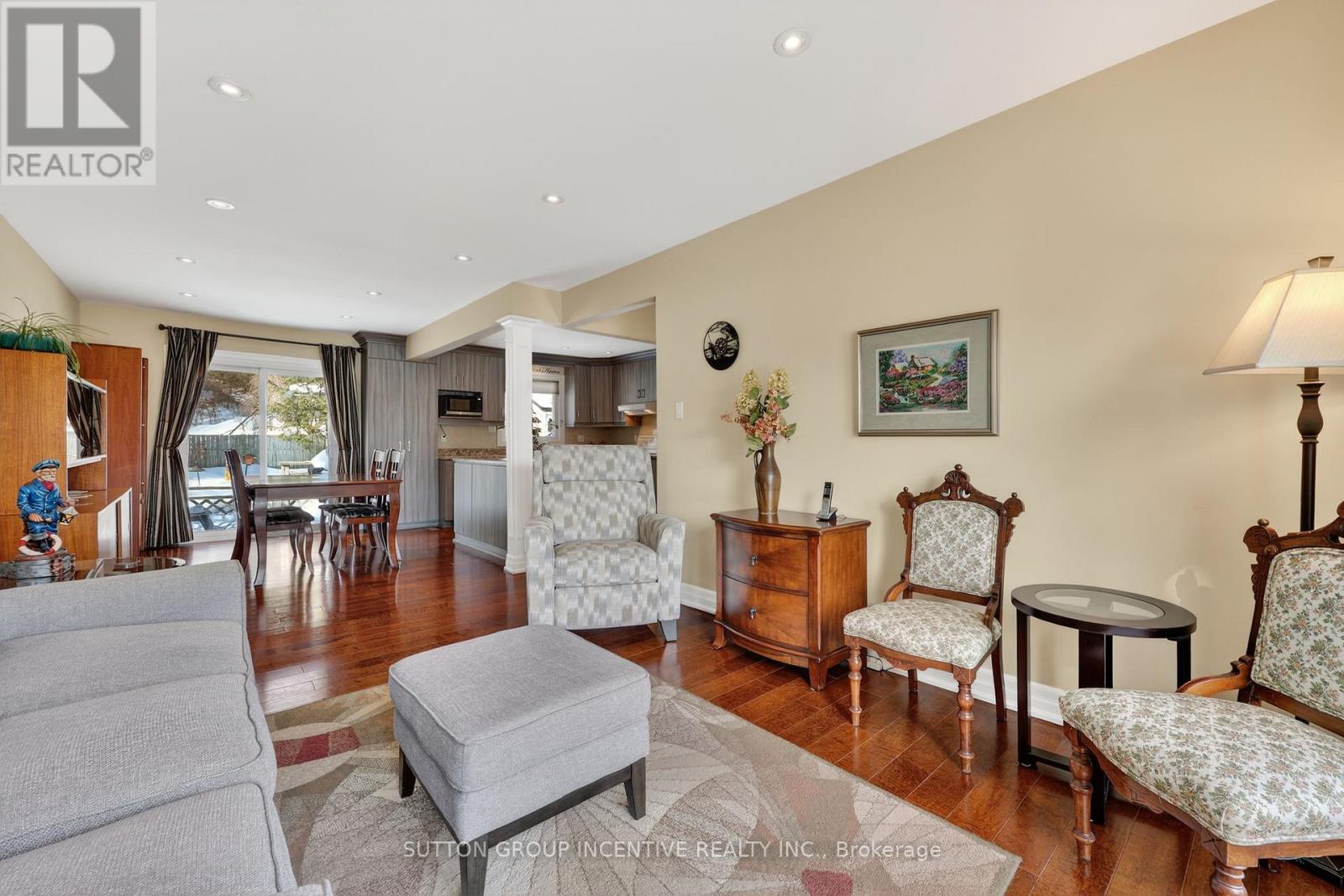 230 Edgehill Drive, Barrie, Ontario  L4N 7X1 - Photo 12 - S12846062