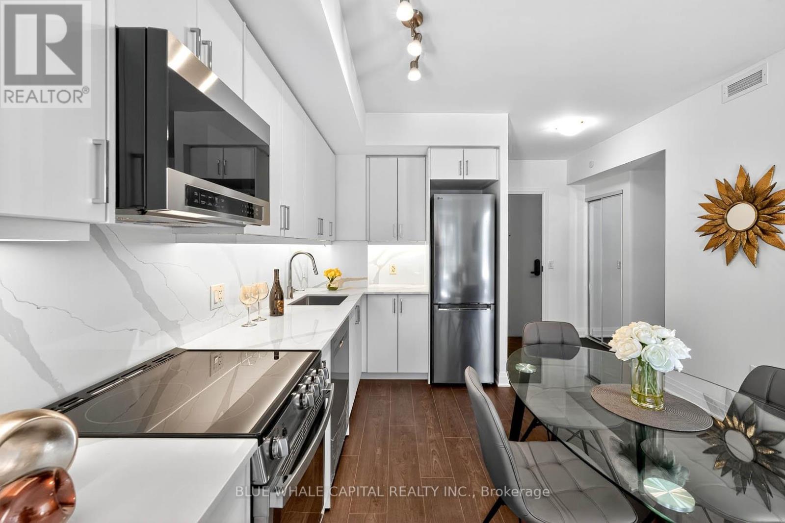 501 - 700 Sheppard Avenue W, Toronto, Ontario  M3H 0G5 - Photo 13 - C12955612