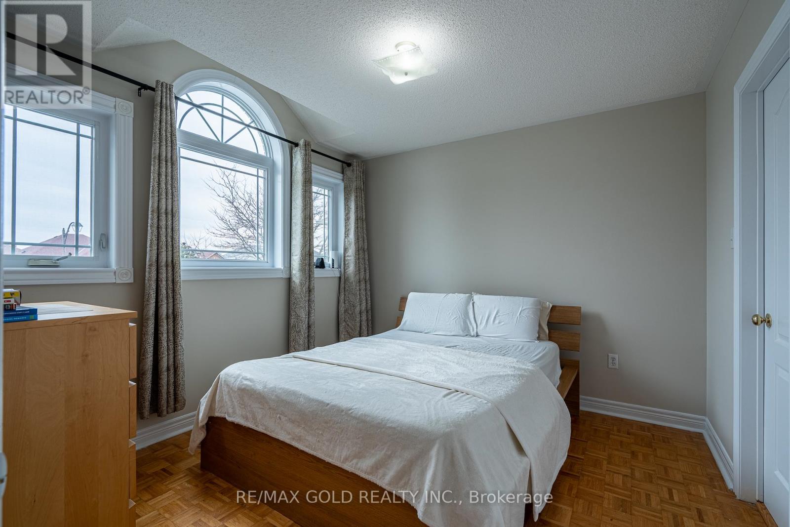 1 Sprucelands Avenue, Brampton, Ontario  L6R 1M5 - Photo 23 - W12946460